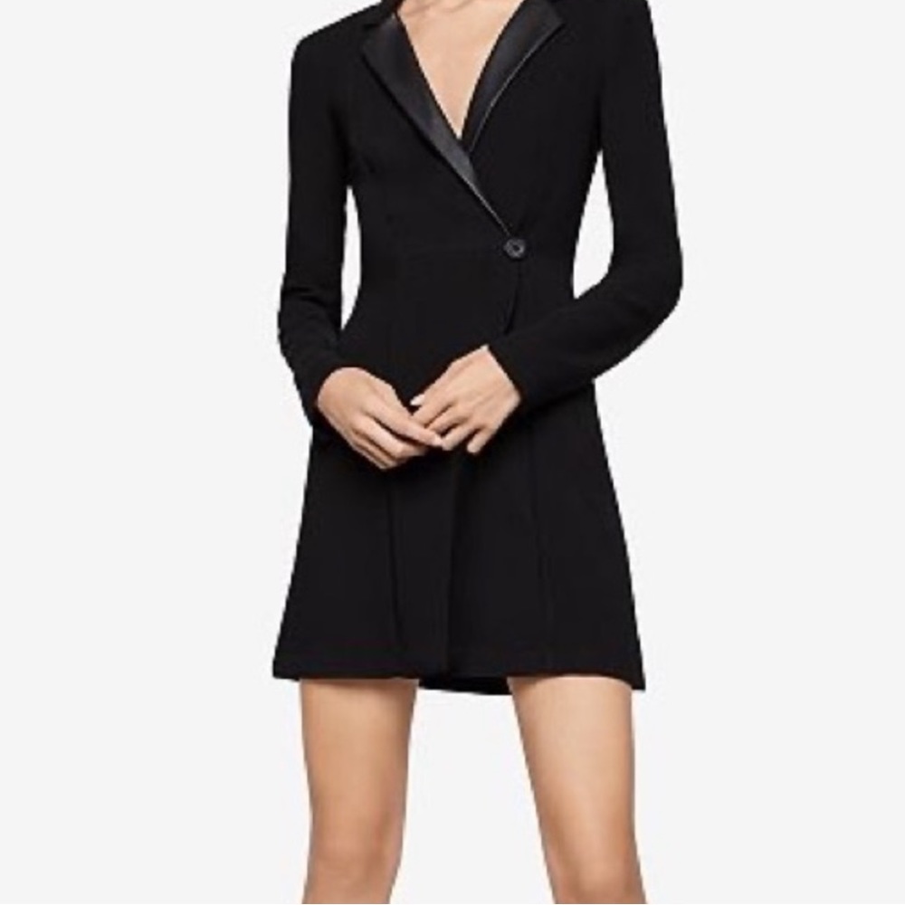 BCBG Long Sleeve Tuxedo Dress w/ Vegan Leather Collar - Size 4